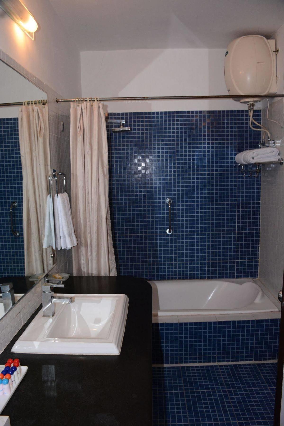 Hotel Naturoville Ayurvedic And Yoga Retreat Rishīkesh Zewnętrze zdjęcie