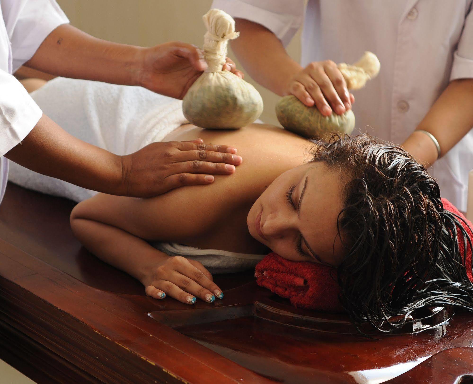 Hotel Naturoville Ayurvedic And Yoga Retreat Rishīkesh Zewnętrze zdjęcie