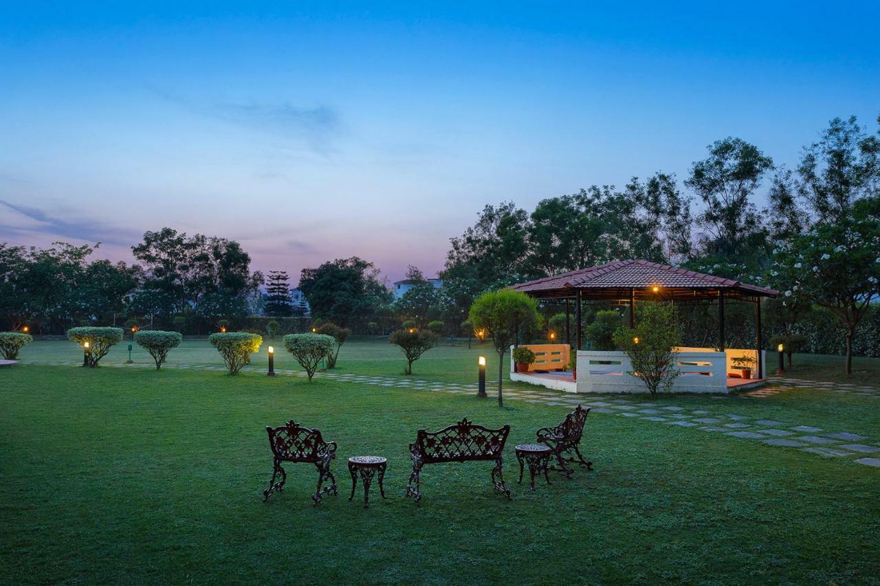 Hotel Naturoville Ayurvedic And Yoga Retreat Rishīkesh Zewnętrze zdjęcie